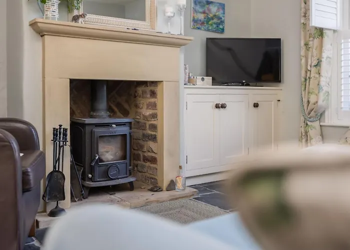 Holiday home Woodbine *